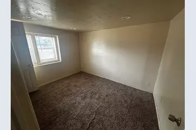 870 W Ellis St, Ogden, UT 84401 - Photo 14