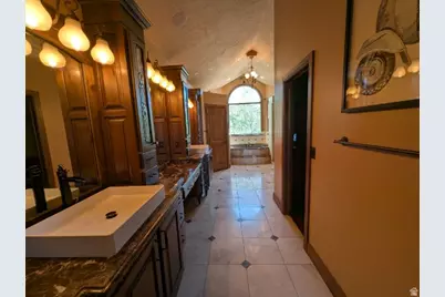 660 E Eagle Ridge Dr S, North Salt Lake, UT 84054 - Photo 68