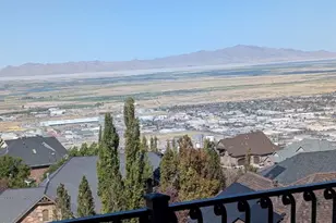 660 E Eagle Ridge Dr S, North Salt Lake, UT 84054 - Photo 8