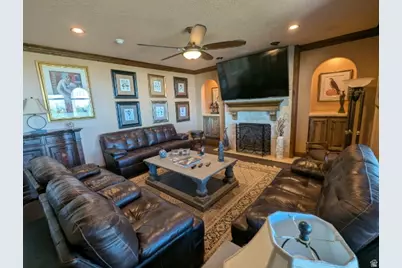 660 E Eagle Ridge Dr S, North Salt Lake, UT 84054 - Photo 104