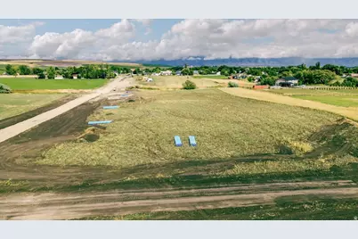180 N 300 W #15, Newton, UT 84327 - Photo 1