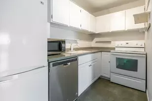 127 S 800 E, Salt Lake City, UT 84102 - Photo 8