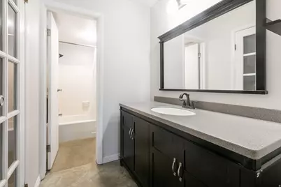 127 S 800 E #24, Salt Lake City, UT 84102 - Photo 12