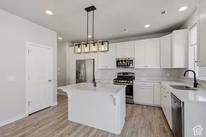 2104 W 3360 S, Syracuse, UT 84075 - Photo 12
