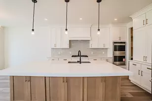 243 S Cottonwood Rd, Vineyard, UT 84059 - Photo 42