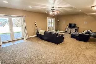 723 Cove St, Providence, UT 84332 - Photo 24