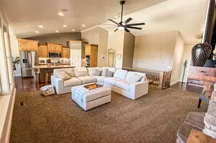 723 Cove St, Providence, UT 84332 - Photo 16