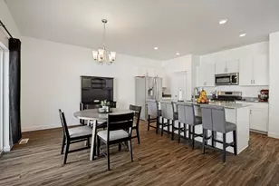 995 E Mecham Ave, Layton, UT 84040 - Photo 10