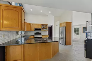 4207 S Skyline Dr, Ogden, UT 84403 - Photo 12