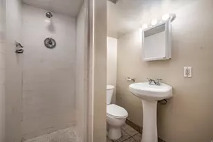 1174 W 300 N, Salt Lake City, UT 84116 - Photo 16