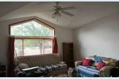 349 E 100 N, Monticello, UT 84535 - Photo 6