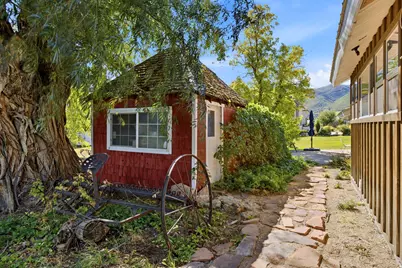 585 N Center St, Midway, UT 84049 - Photo 36