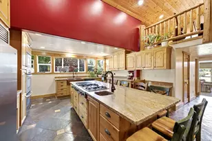 585 N Center St, Midway, UT 84049 - Photo 6