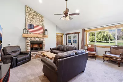 585 N Center St, Midway, UT 84049 - Photo 22