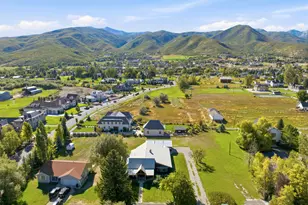 585 N Center St, Midway, UT 84049 - Photo 48
