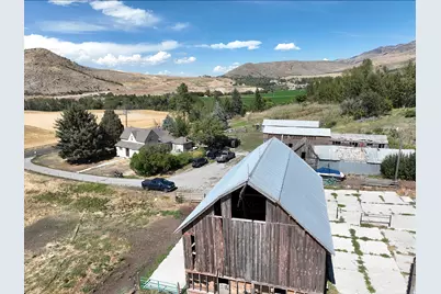 12110 N 2000 E, Cove, UT 84320 - Photo 18