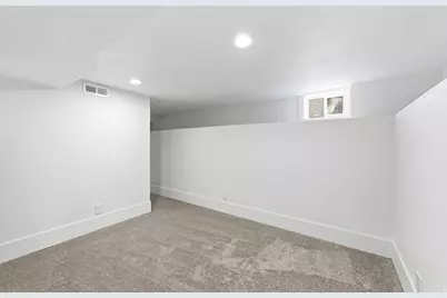 162 E Commonwealth Ave, Salt Lake City, UT 84115 - Photo 24