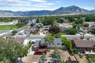 393 N Tahoe St, Tooele, UT 84074 - Photo 18