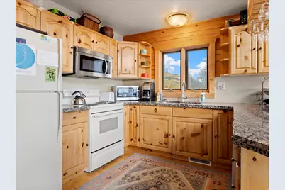 650 S Lakeview Dr, Garden City, UT 84028 - Photo 6