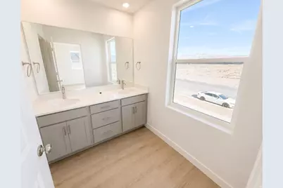 921 W Halvorsen Pkwy #221, Saratoga Springs, UT 84045 - Photo 20