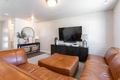 2986 S 2550 W, Syracuse, UT 84075 - Photo 6