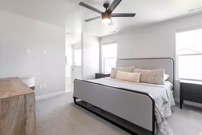 2986 S 2550 W, Syracuse, UT 84075 - Photo 12