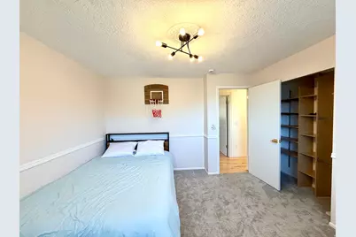 916 E Sunburn Ln, Sandy, UT 84094 - Photo 26