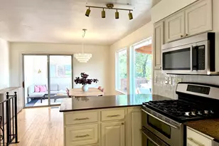 916 E Sunburn Ln, Sandy, UT 84094 - Photo 6