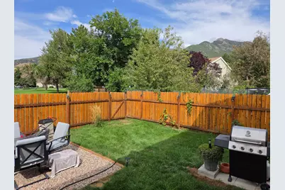 1904 E 5775 S, South Ogden, UT 84403 - Photo 14