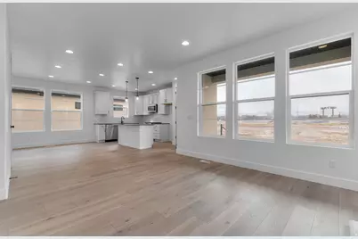 4998 W Green Ash Ln, Highland, UT 84003 - Photo 6