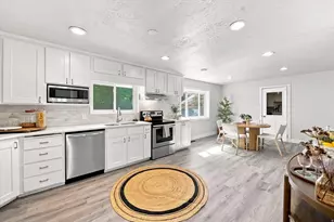 240 N 300 E, Springville, UT 84663 - Photo 8
