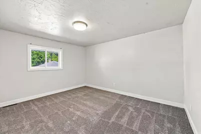 240 N 300 E, Springville, UT 84663 - Photo 20