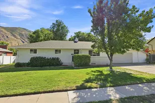 240 N 300 E, Springville, UT 84663 - Photo 1