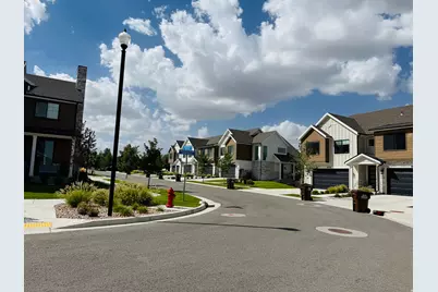 10554 S Bay Meadow Dr E #2, Sandy, UT 84092 - Photo 32