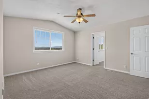 1305 S Alpine Way E, Provo, UT 84606 - Photo 28