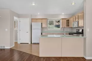 1305 S Alpine Way E, Provo, UT 84606 - Photo 22