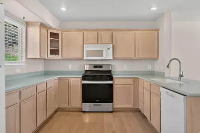 1305 S Alpine Way E, Provo, UT 84606 - Photo 20
