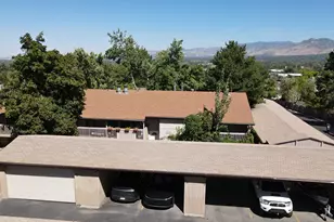 7265 S 1950 E, Cottonwood Heights, UT 84121 - Photo 14