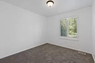 7344 S Regal Hill Dr, West Jordan, UT 84081 - Photo 12