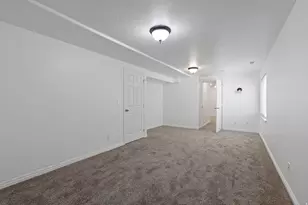 7344 S Regal Hill Dr, West Jordan, UT 84081 - Photo 30