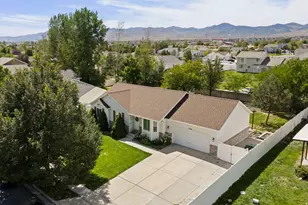 7344 S Regal Hill Dr, West Jordan, UT 84081 - Photo 36