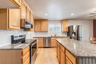 1213 W Bryce Jeffery S, Riverton, UT 84065 - Photo 2