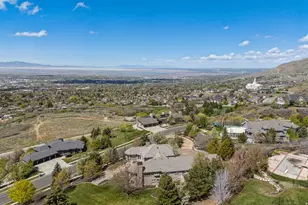1714 Ridge Point Dr E, Bountiful, UT 84010 - Photo 10