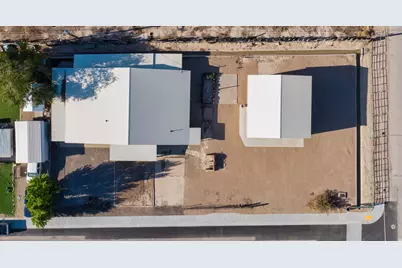 345 E Tidwell Ave, Green River, UT 84525 - Photo 4