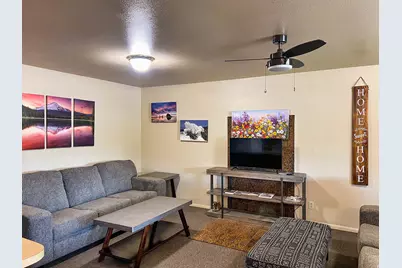 345 E Tidwell Ave, Green River, UT 84525 - Photo 8