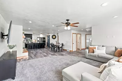 1304 N 150 E, Springville, UT 84663 - Photo 6