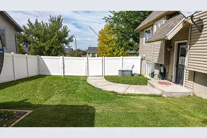 1304 N 150 E, Springville, UT 84663 - Photo 8