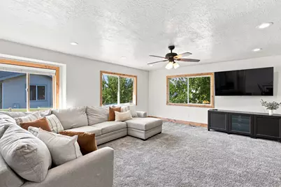 1304 N 150 E, Springville, UT 84663 - Photo 4