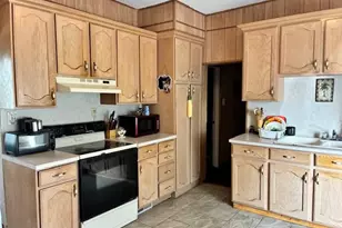 96 N Main, Millville, UT 84326 - Photo 2