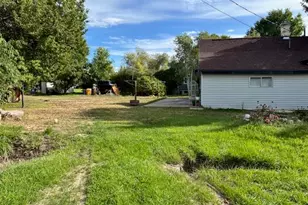 96 N Main, Millville, UT 84326 - Photo 16